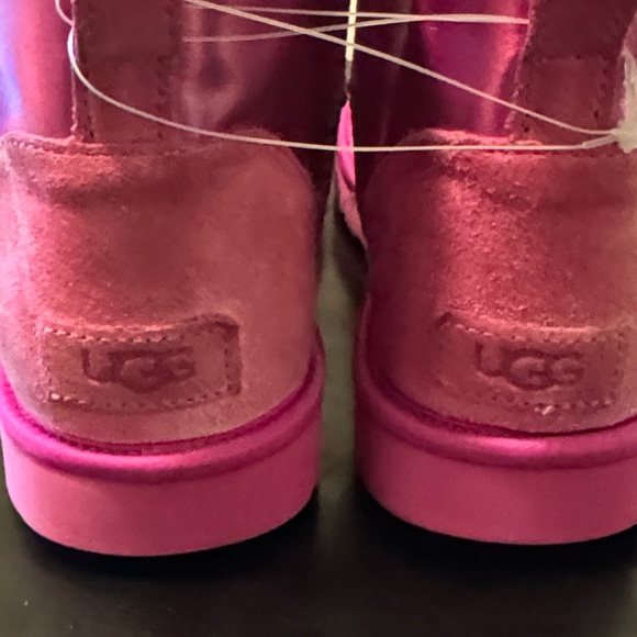 UGG Pink Metallic Ankle Boots - Picture 5 of 14